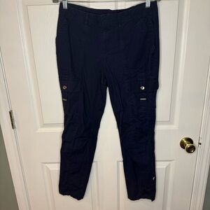 White House Black Market Navy Convertible Ankle Cargo Pants Size 6 GUC